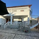 Lume Apartaments Orikum